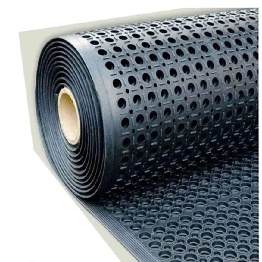 Heavy-Duty Anti-Slip Industrial Hollow Rubber Mat – 10m x 90cm