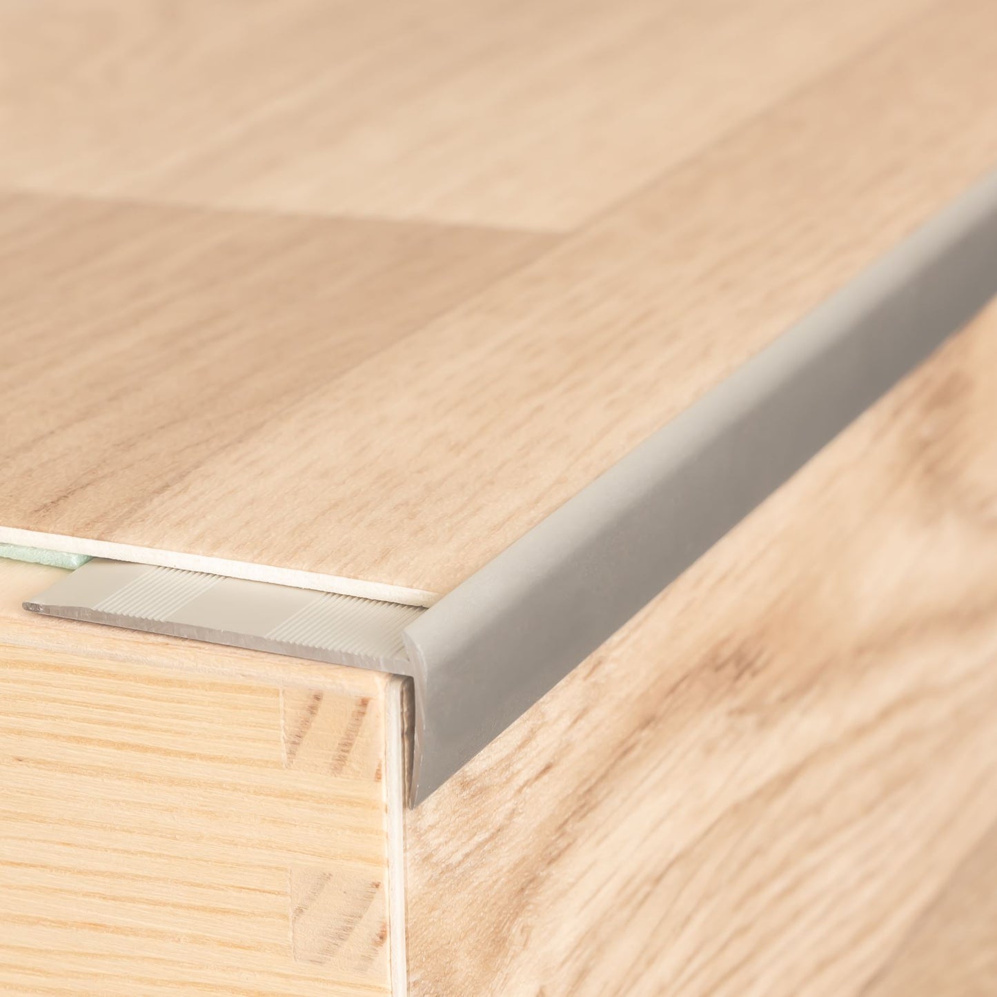 Stair Nosing Edge Aluminium Vinyl Flooring Profile Trim LVT 900x44x18,5mm C26