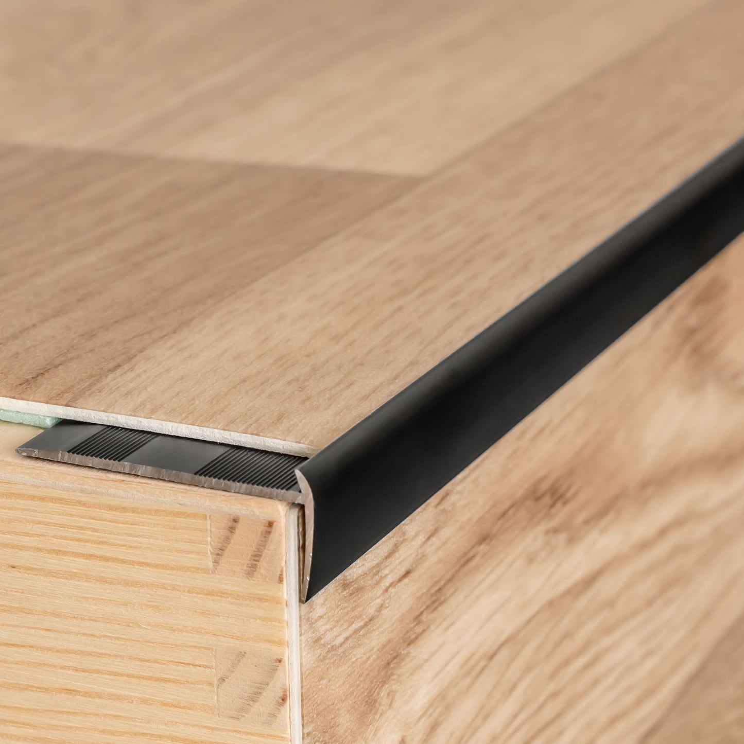 Stair Nosing Edge Aluminium Vinyl Flooring Profile Trim LVT 900x44x18,5mm C26
