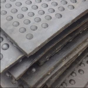 18 Mat Offer | Bubbletop Rubber Stable Matting 6ft x 4ft 12mm Horse Mats