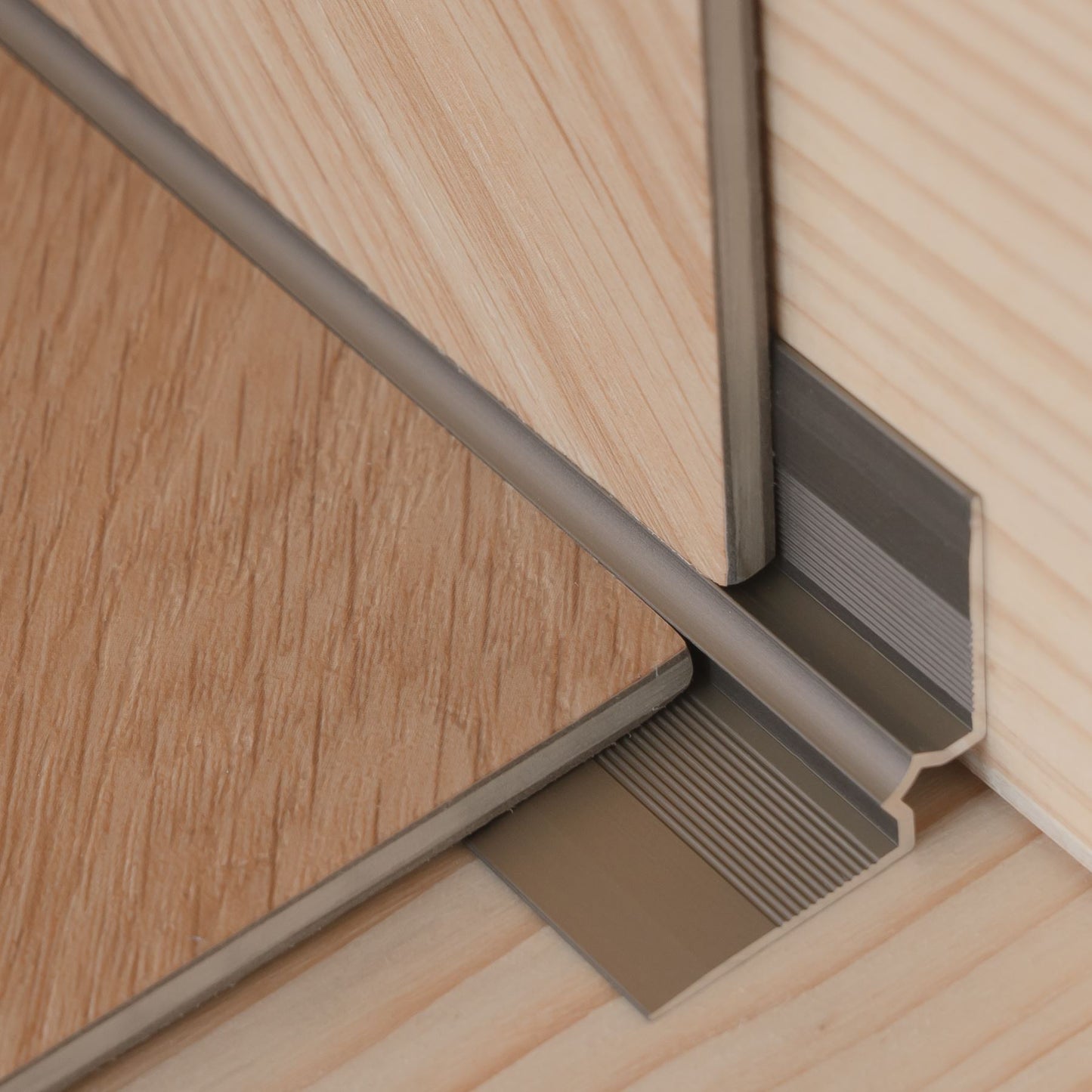 Stair Nosing Edge Vinyl Flooring Aluminium Inner Profile Trim LVT C31 900x28mm