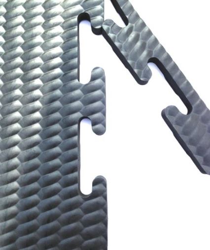 12 Pack Of Stable Horse Floor Matting EVA 24mm Interlocking EVA Cushioned Mats