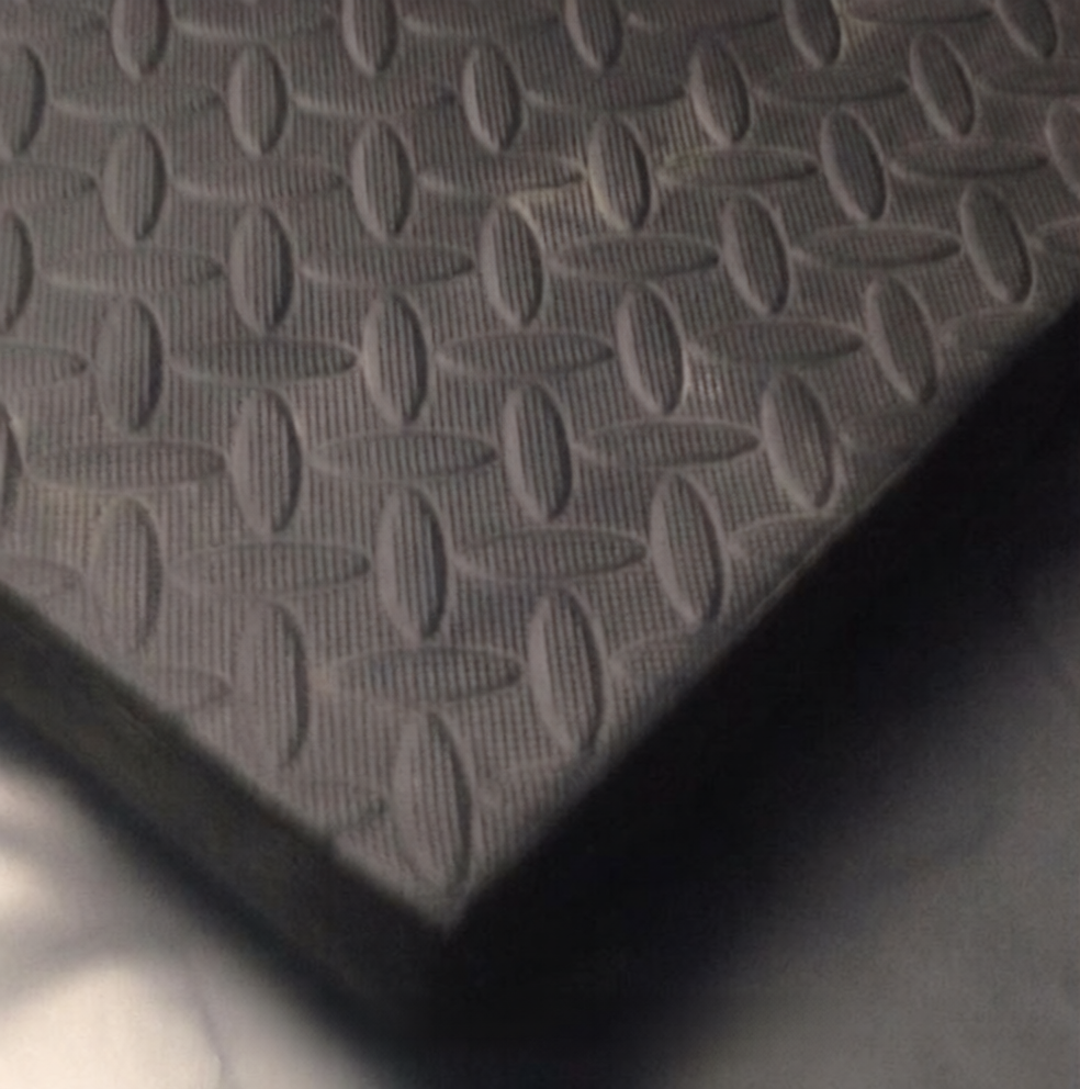 Stable Horse Floor Matting EVA 34mm EVA Checker Cushioned Mats | Maximum Comfort