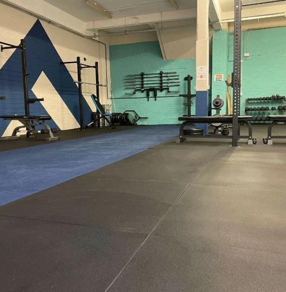 Rubber Gym Floor Tiles | Heavy Duty Crumb Gym Mats | Non-Slip | 1M x 1M