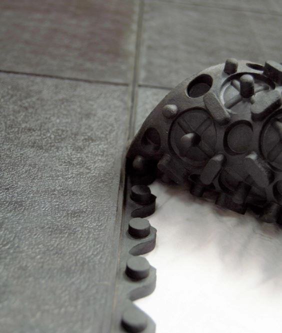 Rubber Gym Floor Tiles | 3 Mat Pack Of Heavy Duty 14mm Interlocking 900 x 900mm