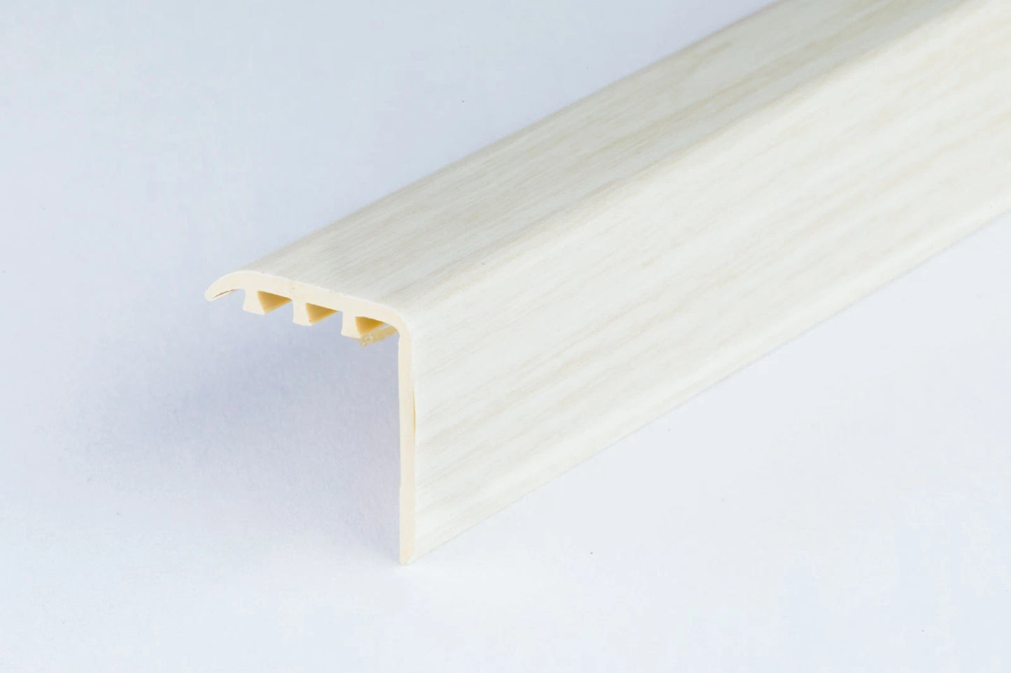 STAIR NOSING EDGE UPVC WOOD EFFECT -TRIM- EDGING NOSING 30 x 30mm x 900 mm