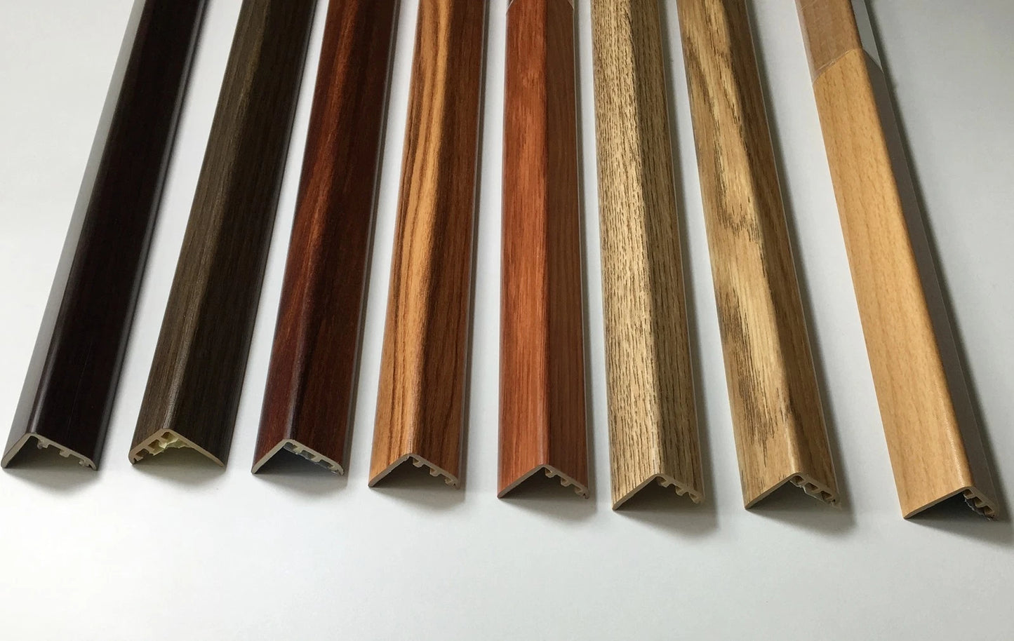 STAIR EDGE NOSING UPVC WOOD EFFECT -TRIM- EDGING NOSING 900mm x 25mm x 25mm