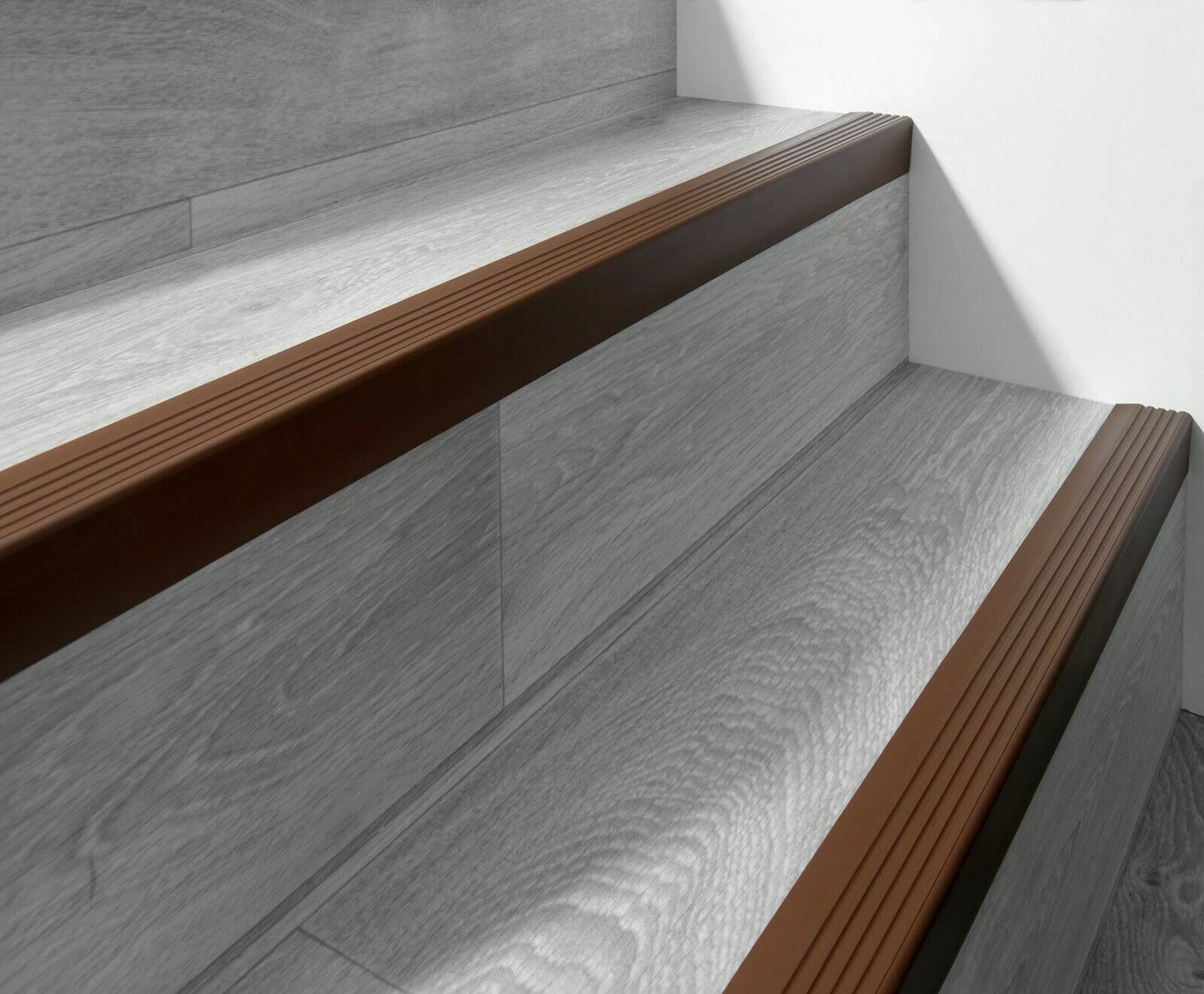 Stair Nosing Rubber Bullnose 118cm Non-Slip 52x40mm Step Edge Trim Strip RGPT