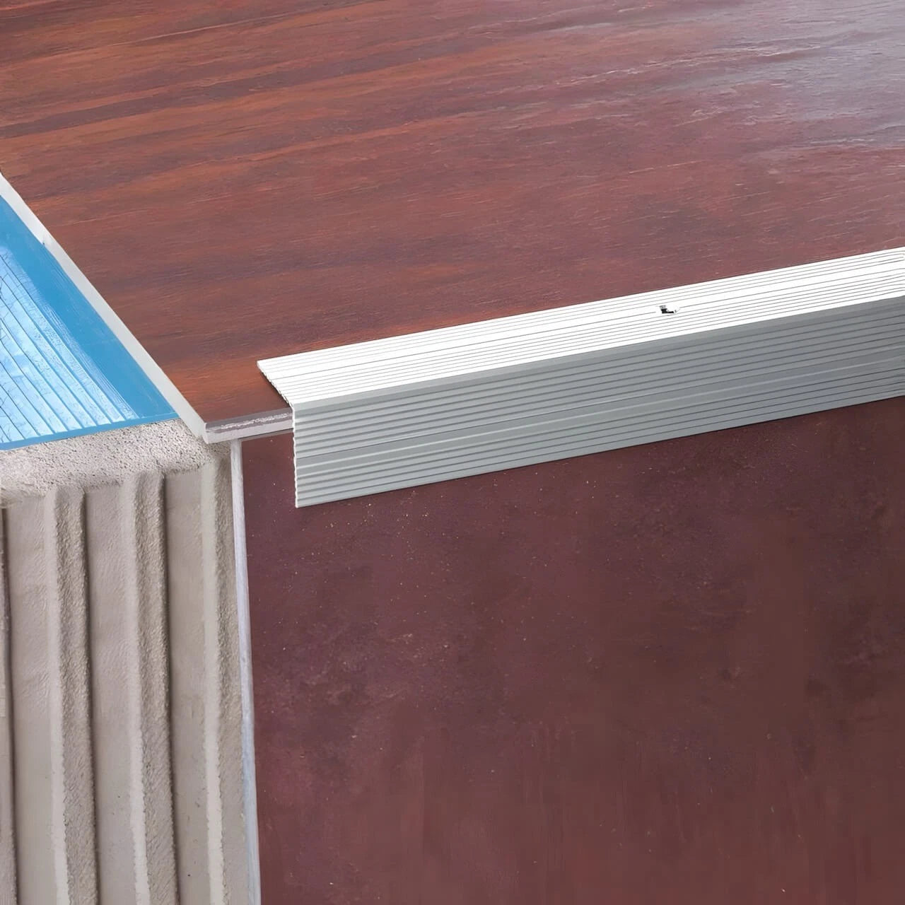 Stair Nosing 30x30mm Anodised Alum Ribbed Non-Slip Edge Trim Gold 1m Incl Screws