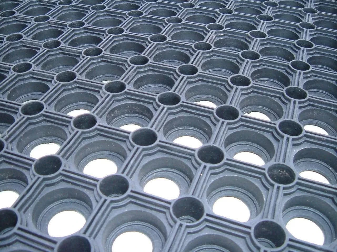 Rubber Grass Mat Horse Stable 1500mm x 1000mm x 23mm