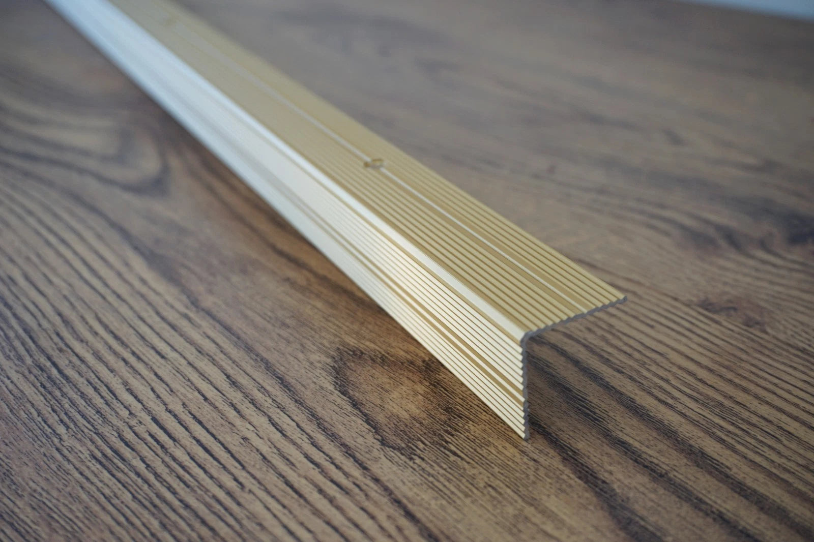 STAIR NOSING ANODISED ALUMINIUM ANTI NON SLIP EDGE -TRIM- 30x30mm - 0.9M 35.43"