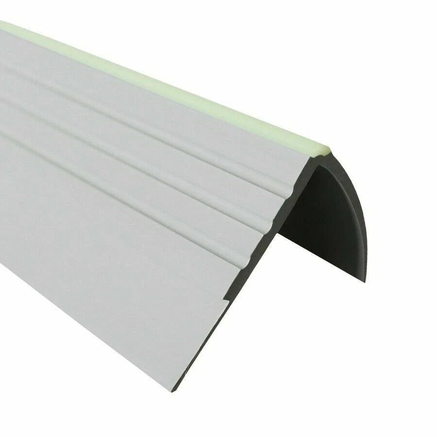 Stair Nosing Rubber 1.18m Anti-Slip Step Edge Trim 40x40mm Tread Protector RDFL