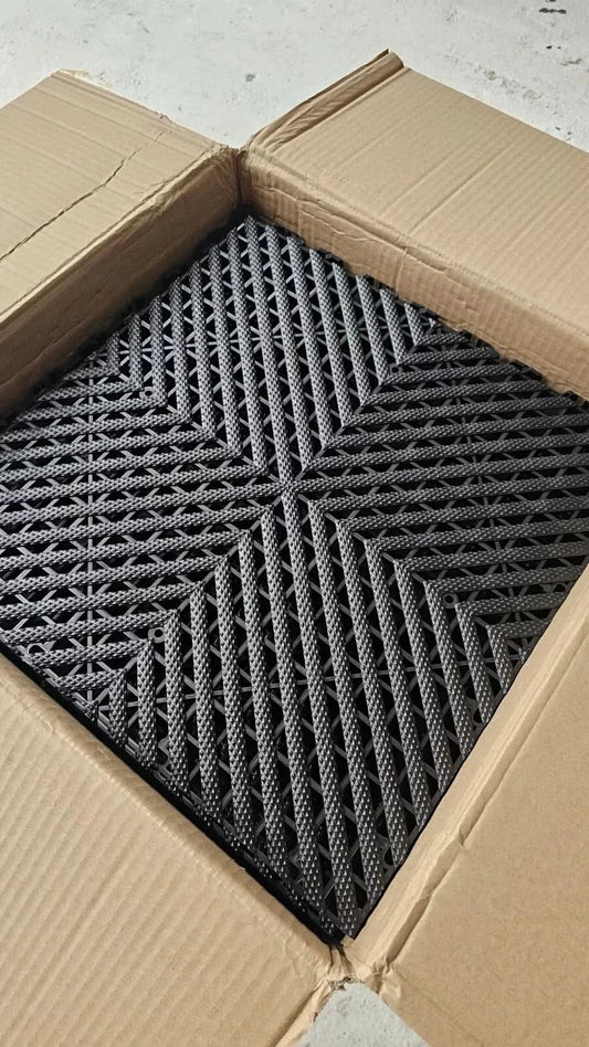 Modular Interlocking Garage Flooring Tiles