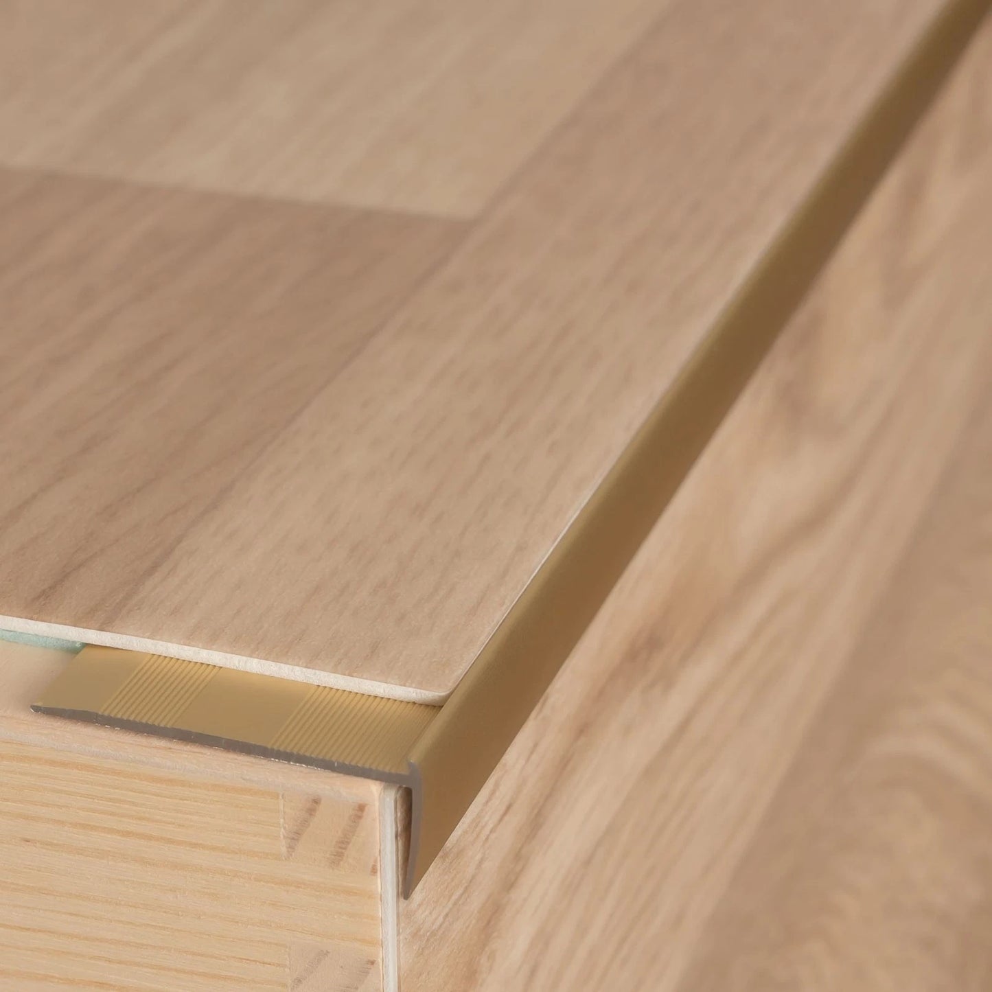 90 cm C25 Anodised Aluminium Stair Nosing Edge Profile Trim LVT