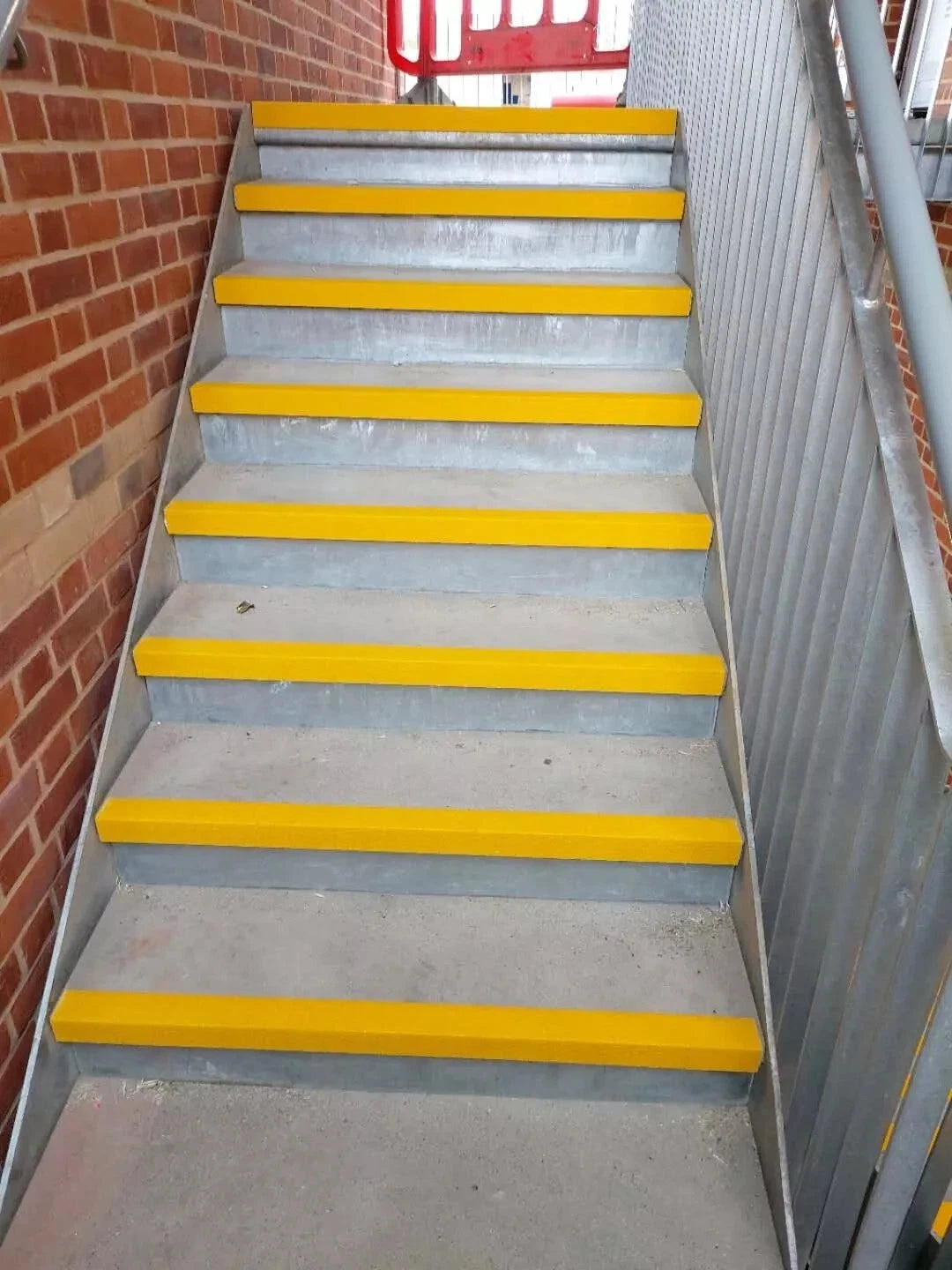 Non Slip Gritted Stair Nosing 55 x 55 x 4mm - Yellow Stair Edging - Cut to Size