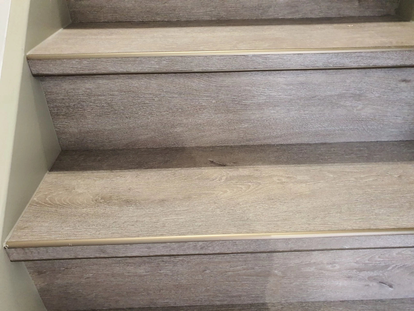 LVT 5mm Stair Nosing 2.7m Outer Corner Vinyl Flooring Aluminium Edge Profile C29