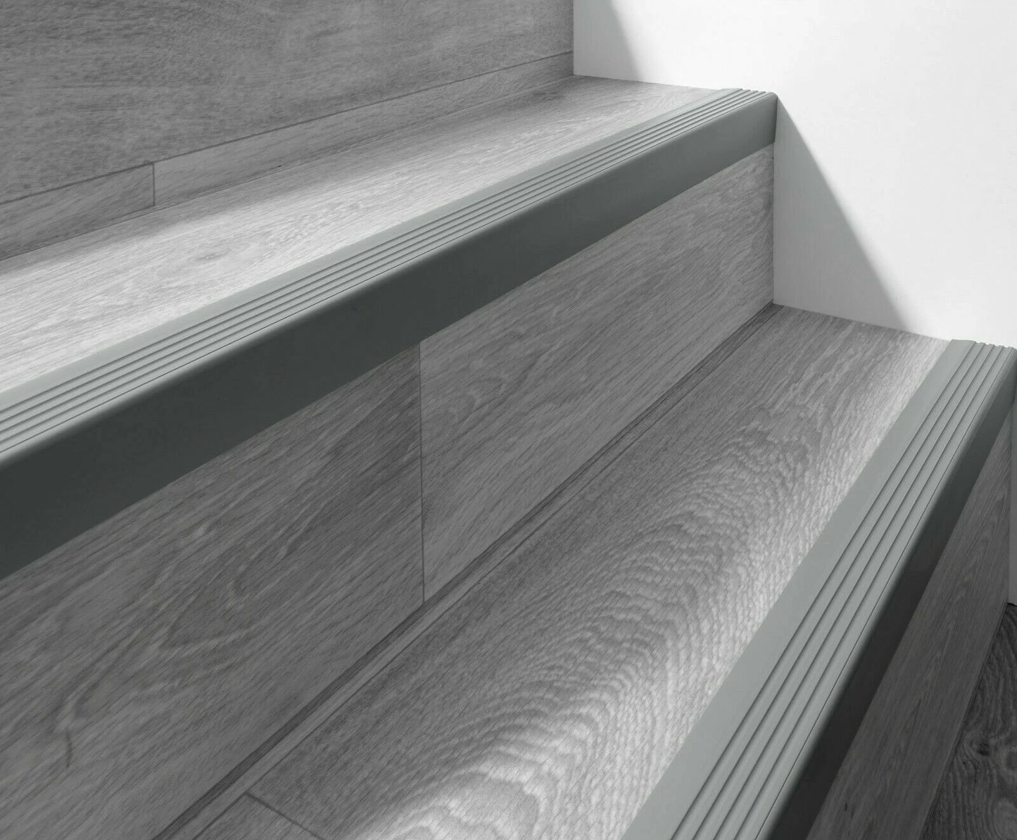 Stair Nosing Rubber 118cm Non-Slip 50x42mm Step Edge Trim Bullnose Strip RGP