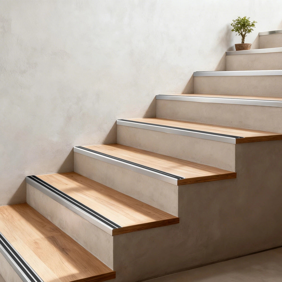 900mm Aluminium Anti Slip Stair Nosing Edge Trim Carpet Laminate Black Silver