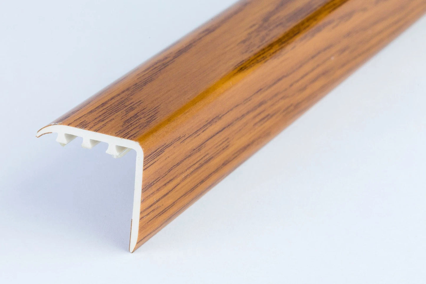 STAIR NOSING EDGE UPVC WOOD EFFECT -TRIM- EDGING NOSING 30 x 30mm x 900 mm