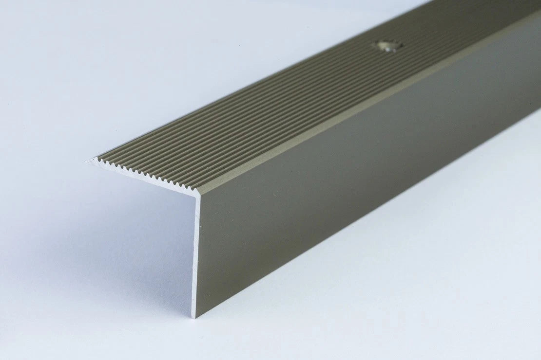 Anodised Aluminium Stair Nosing Anti Slip Edge Trim 30x30mm / 0.9m (35.43")