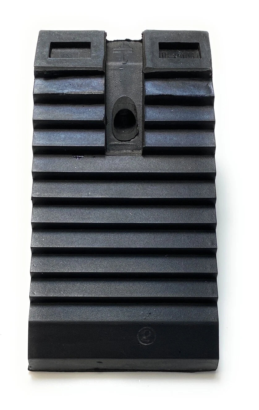 Rubber Wheel Chock Heavy Duty Blocks for Vehicles, Cars, Caravan, Trailer 2pcs